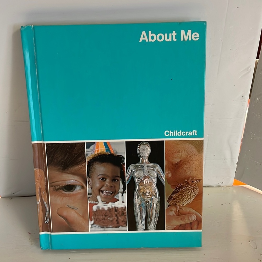 LIKE NEW Vintage 1981 Childcraft About Me Volume 14 illustrated hardcover book